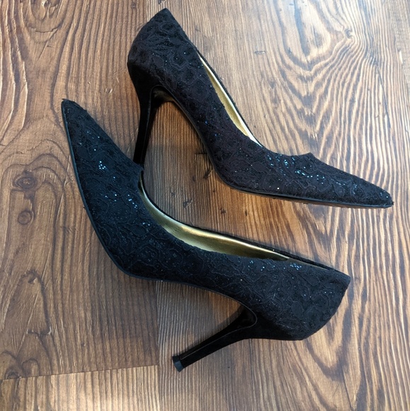 Nine West Shiny Black Lace Stilettos Heels - Picture 2 of 5